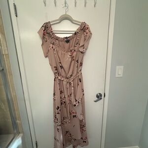 City Chic Pink Flutter Sleeve Maxi Dress